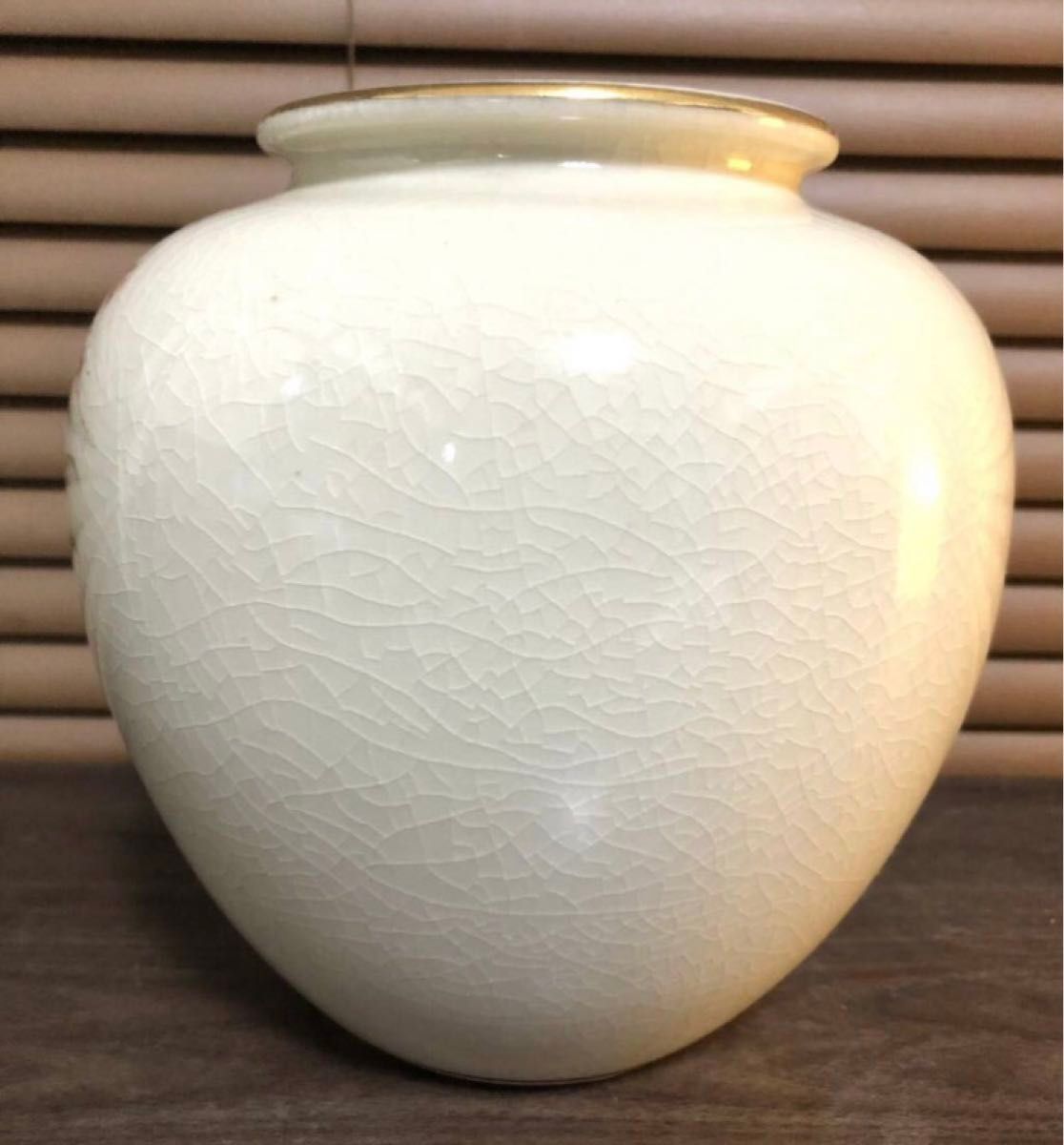 加賀 九谷焼 壺/花瓶】花柄 鳥紋 染付 花器/孔雀 菊 牡丹紋様 加賀 九谷焼 壺/花瓶】花柄 鳥紋 染付 花器/孔雀 菊 牡丹紋様