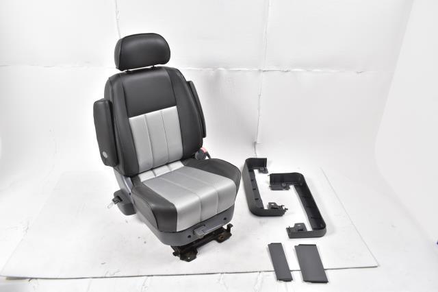  Hiace CBA-TRH214W center seat 