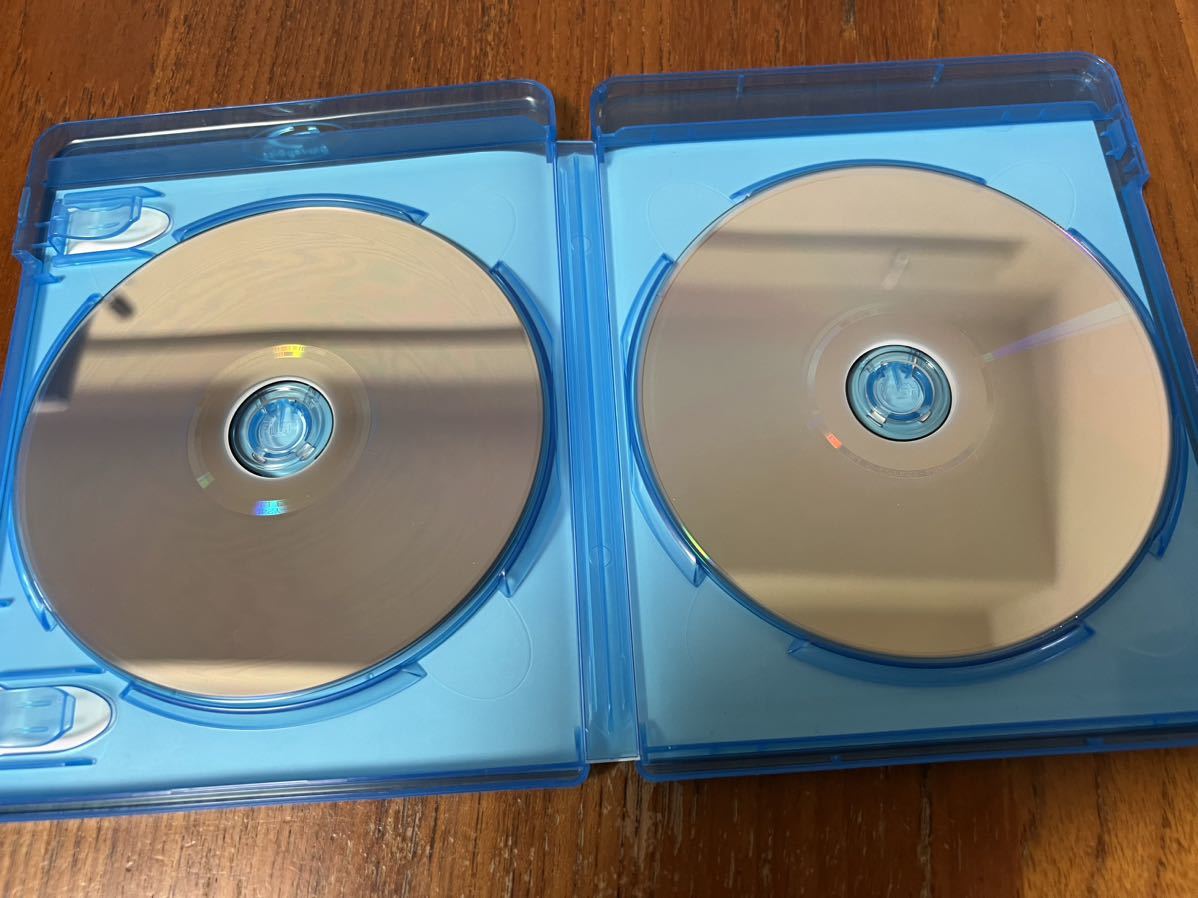 バットマン ダークナイト Blu-ray２枚組 ブルーレイ クリスチャン ベール_画像4