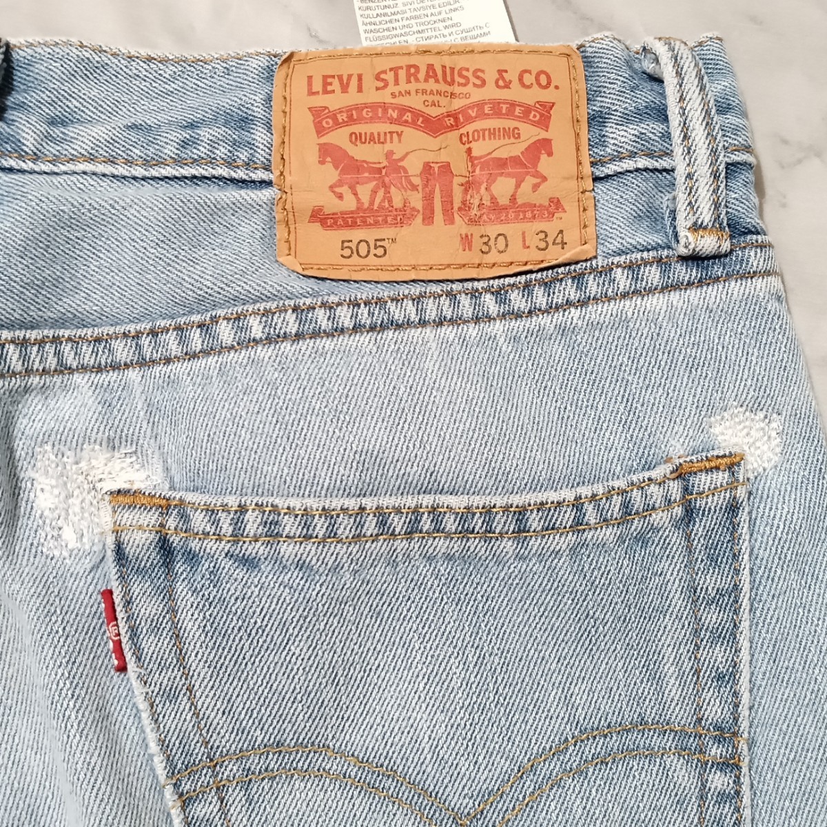 Levi's 505（W30 / 79cm）クロスパッチカスタム