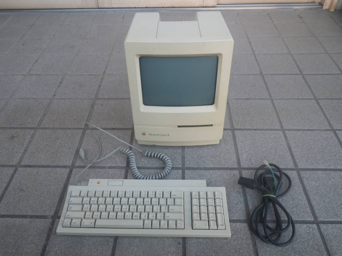 ■通電確認済■Apple Macintosh Classic2 M4150 キーボード、電源付 マッキントッシュ クラシック 2_画像1