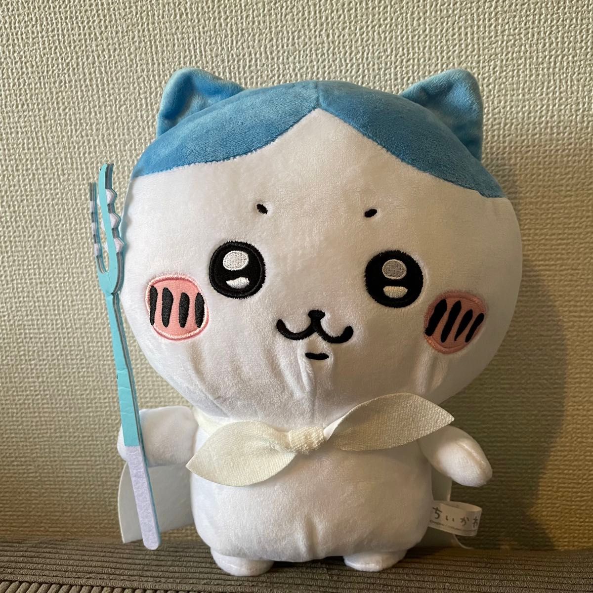 ちいかわ 特訓スタイルBIGぬいぐるみ ハチワレ 討伐 さすまた ちいかわ 特訓スタイルBIGぬいぐるみ ハチワレ 討伐 さすまた
