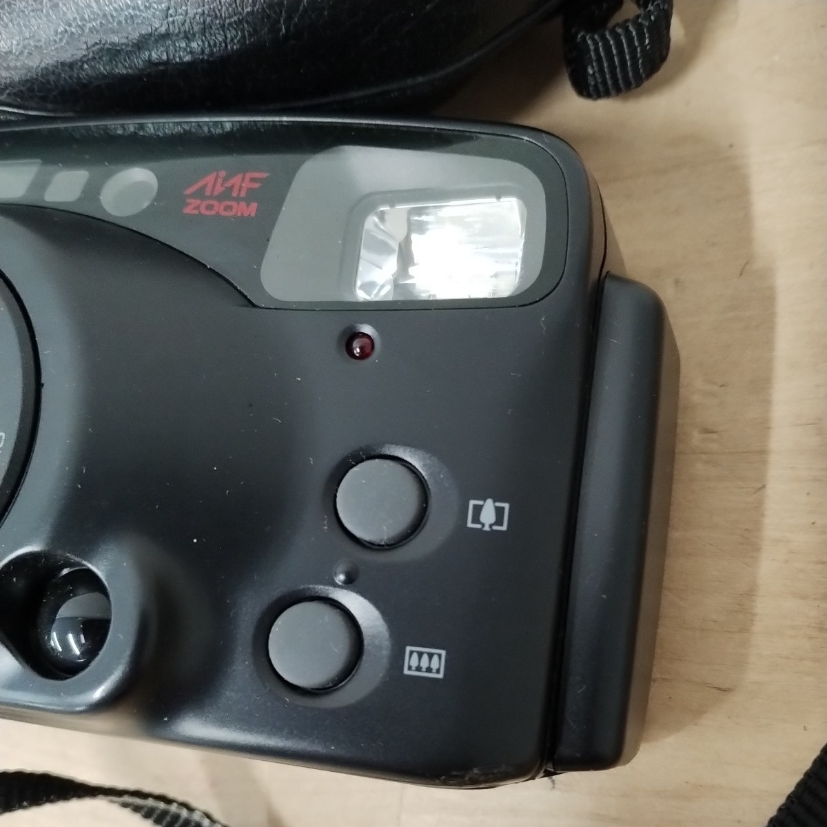 Canon Autoboy キヤノン オートボーイ フィルムカメラ コンパクトカメラ 通電確認済み 中古 難ありの画像4