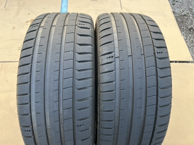 中古タイヤ2本セット　MICHELIN PILOT SPORT 225/45/18 2022年製_画像3