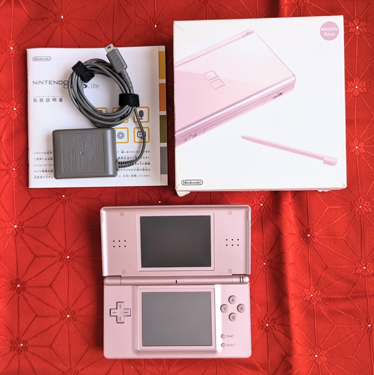 【動作確認済み♪】ニンテンドー DS Lite メタリックロゼ 箱 説明書 アタプタ ライト Nintendo 任天堂 本体 一式 DSLite タッチペン _画像1