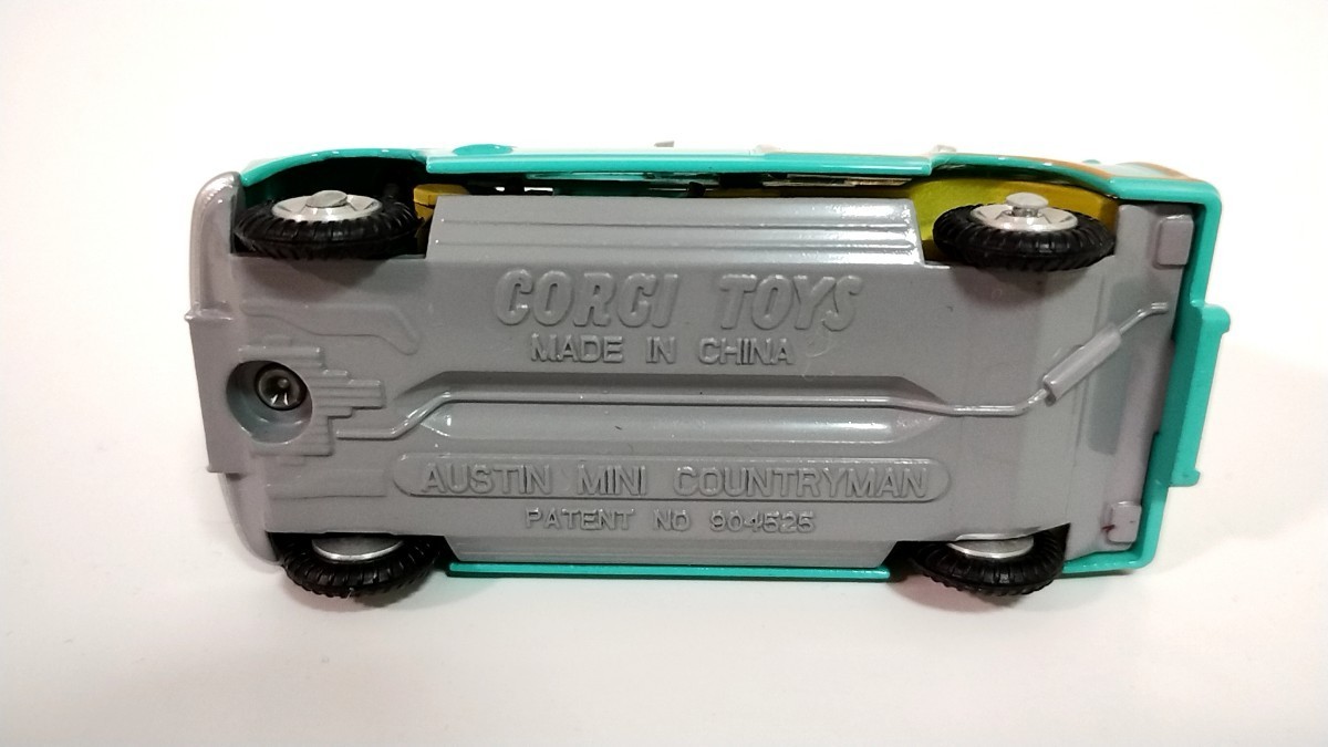 Yahoo!オークション - CORGI TOYS サーフィン サーファー ミニ Yahoo!オークション - CORGI TOYS サーフィン サーファー ミニ