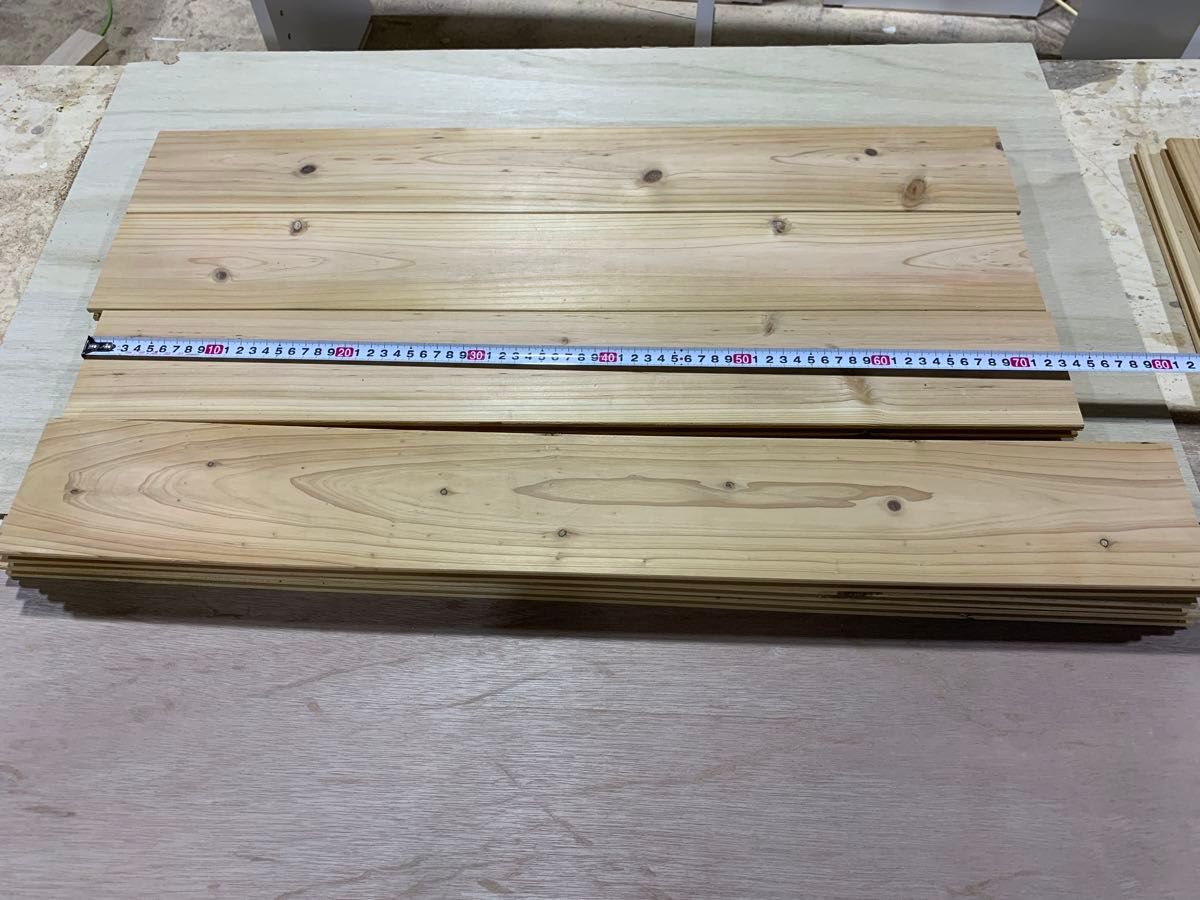 DIY 床材　杉　壁板　木材　素材　フローリング材　羽目板　サイズバラバラ11枚