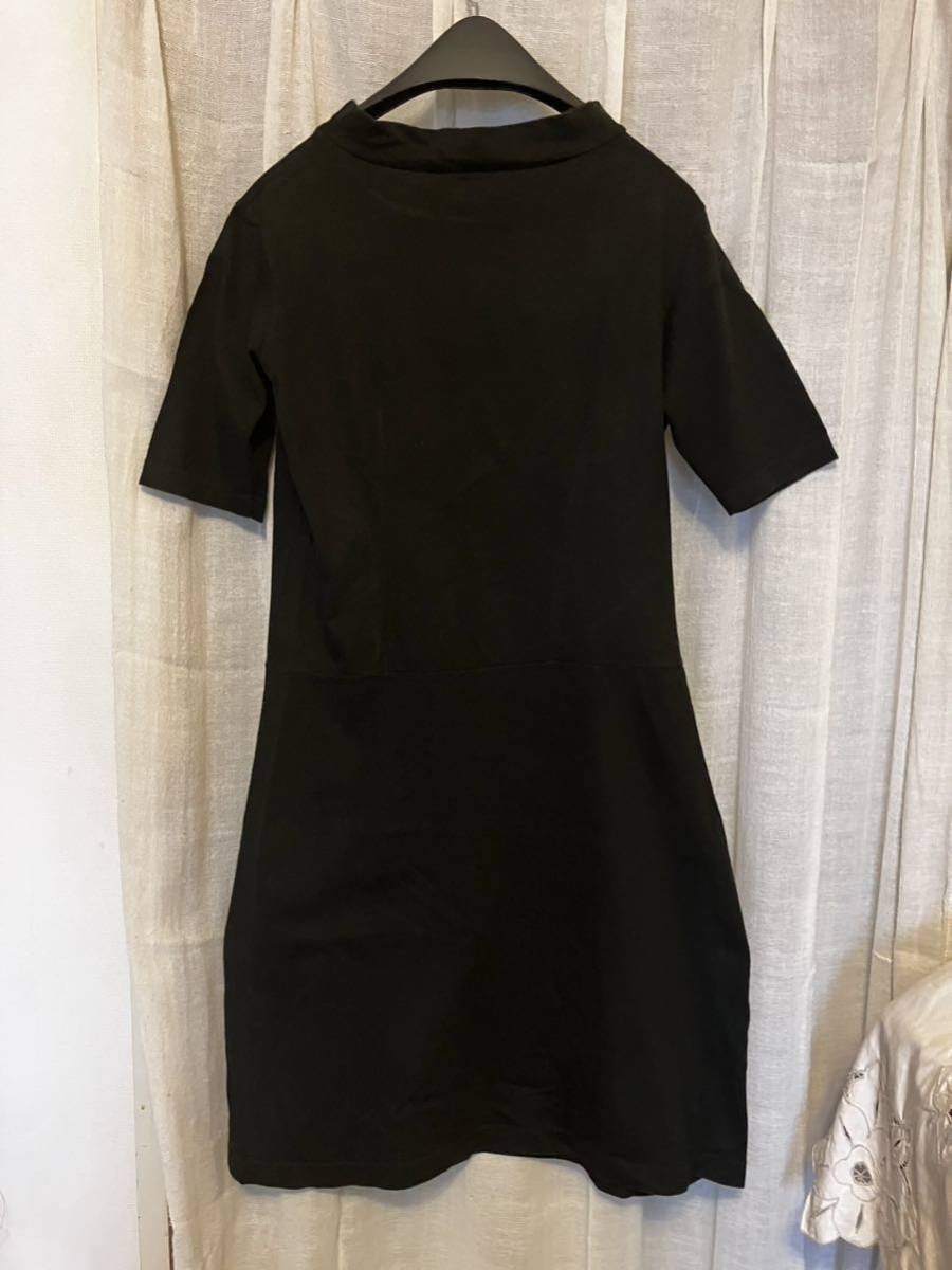  Agnes B * black short sleeves One-piece cut and sewn 
