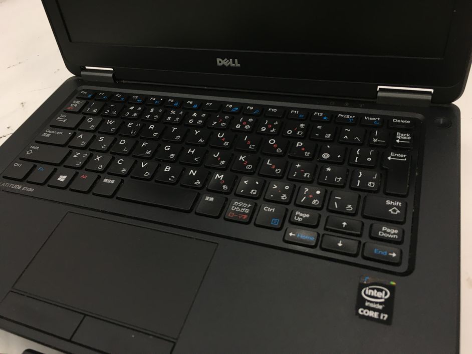 DELL/ノート/SSD 128GB/第5世代Core i7/メモリ4GB/4GB/WEBカメラ有/OS無/Intel Corporation HD Graphics 5500 32MB-240206000783250_キーボード接写１