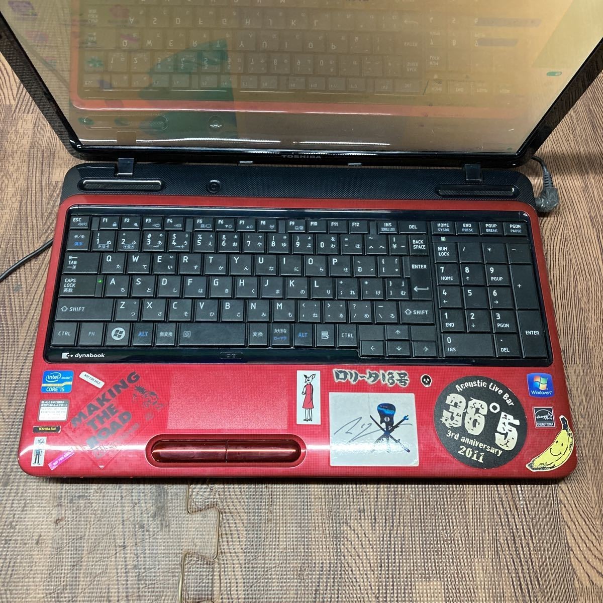 MY6-197 激安 最新OS Windows11Pro ノートPC TOSHIBA dynabook T351/57CR Core i5 メモリ4GB HDD320GB レッド Office 中古品_キーテカリ、シール剥がし残しあり