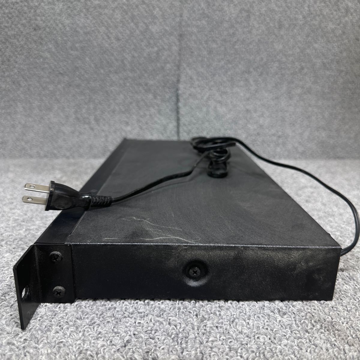 PCN98-1320 激安 UNI-PEX DWD-8240 ワイヤレスアンテナ混合分配器 通電のみ確認済み ジャンク_画像8