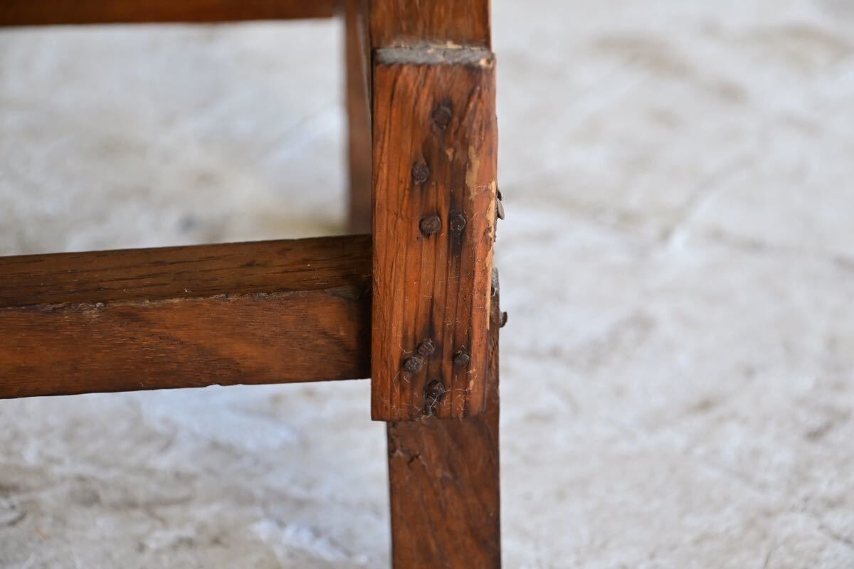 【骨董品】昭和レトロ 踏み台 角椅子 ビンテージ フランスアンティーク 木製椅子 無垢 花台 飾り台_画像5