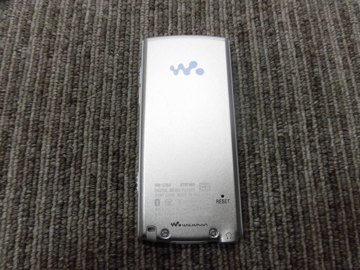 SOコ2-88【ジャンク/バッテリー持ち×】 SONY WALKMAN NW-S764 8GB ウォークマン Sシリーズ メモリータイプ NW-S760シリーズ_画像5