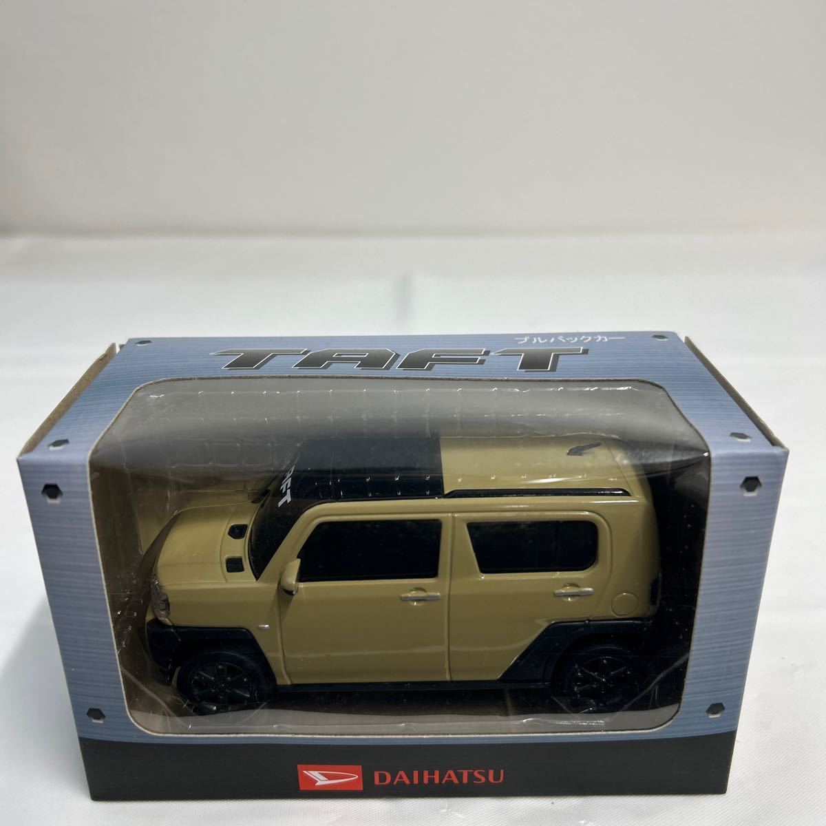 非売品 DAIHATSU ディーラー特注 TAFT サンドベージュメタリック ダイハツ タフト カラーサンプル プルバックカー ミニカーの画像2