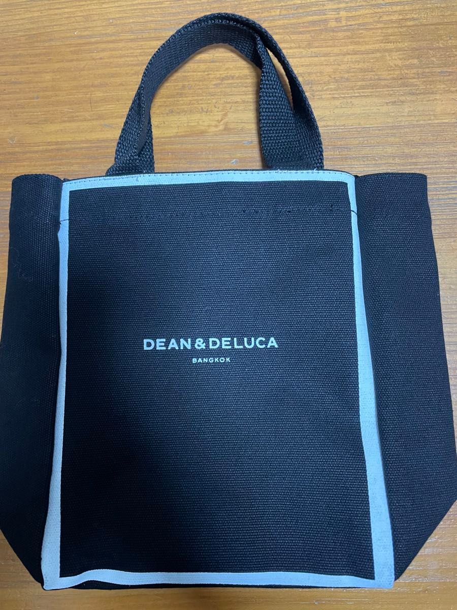 DEAN&DELUCA タイ限定トートバッグメトロポリタン　ブラック　黒