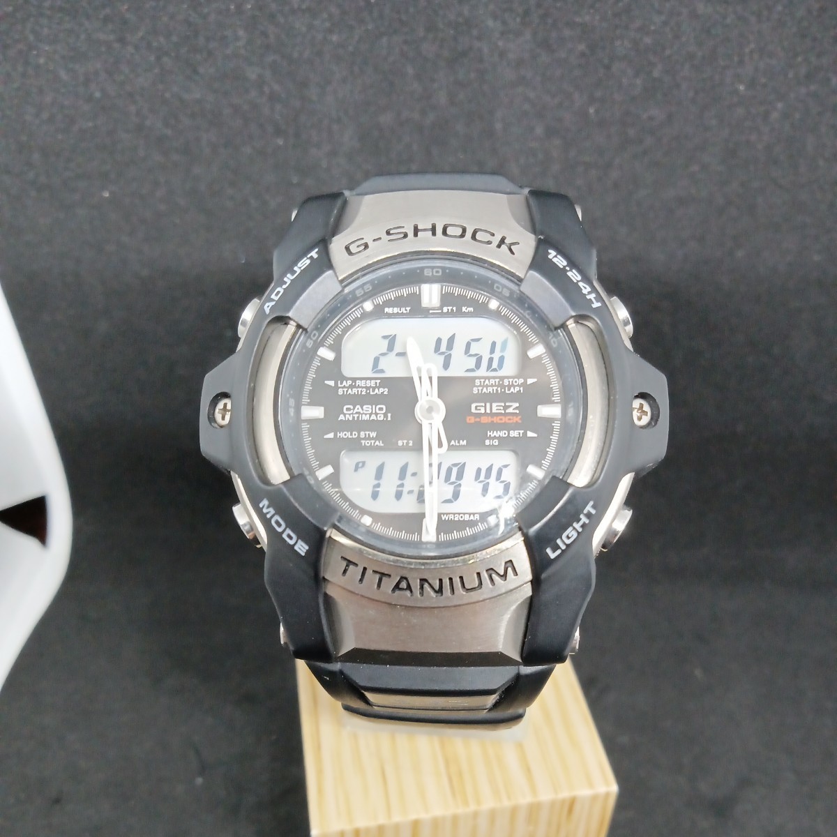 CASIO カシオ G-SHOCK 腕時計 稼働品 Gショック クォーツ ブラック系　GS-300 ジャンク？ デジタル_画像3