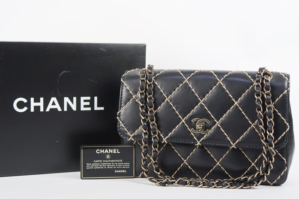 【超美品】CHANEL シャネル ラムスキン ワイルドステッチ マトラッセ ココマーク チェーンショルダーバッグ ブラック【PZ23】