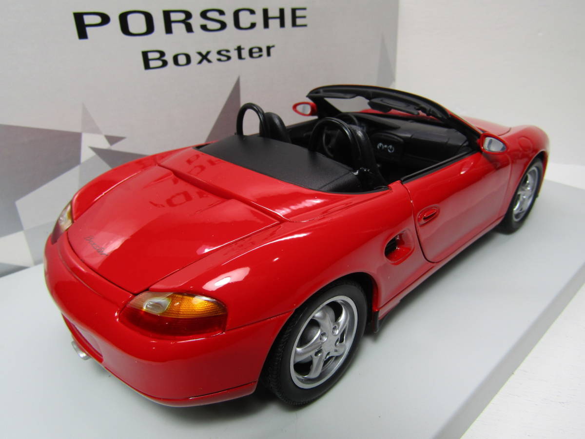Porsche Boster Type 986 2.5 1997 Boxster 1/18 ポルシェ ボクスター 初代 涙目レッド RED UT models 水冷初代ポルシェ ロードスター 美品_画像2