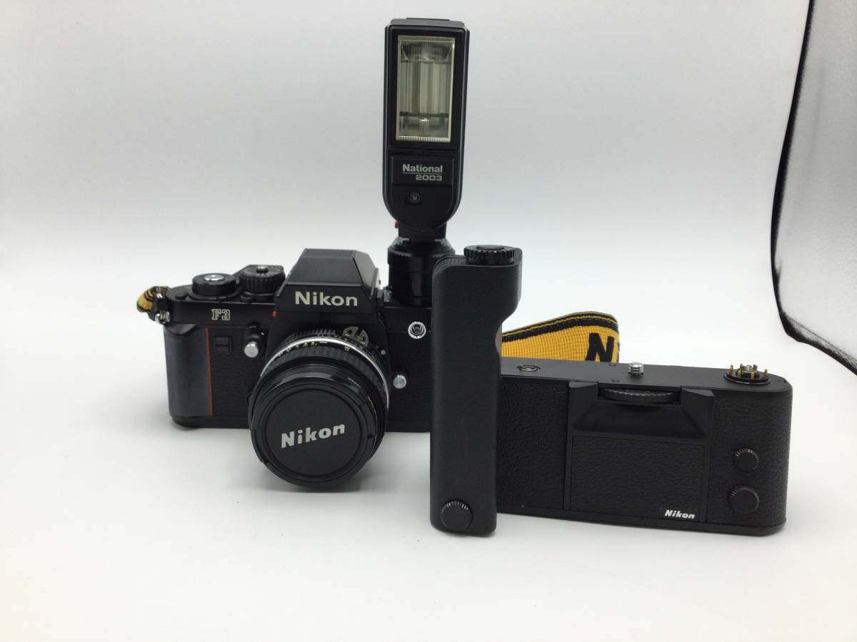 C14☆【動作/精度未確認】ニコン Nikon F3 レンズ NIKKOR 50㎜ 1：1.4 MD-4 モータードライブ フラッシュ付き 現状品 ジャンク品 ☆_画像1