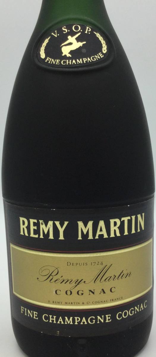 D16☆【未開栓】REMY MARTIN レミーマルタン VSOP ブランデー ファインシャンパーニュ コニャック 700ml 40度 洋酒 古酒 ☆_画像3