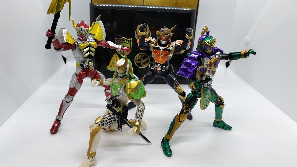 S.H.figuarts 仮面ライダー鎧武、バロン、龍玄、斬月セット