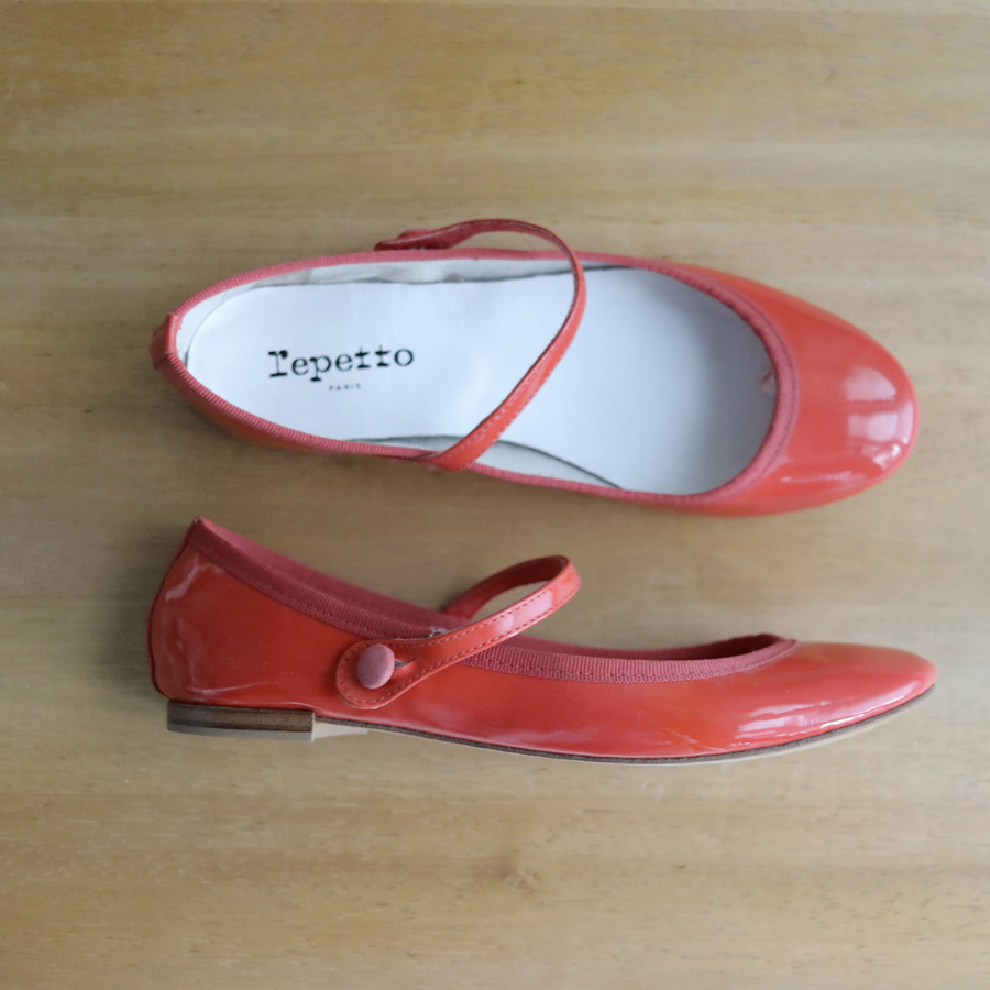  France old clothes repetto Repetto 1 strap shoes red enamel Liome Lee je-n38 France movie. like . Western-style clothes ballet shoes 