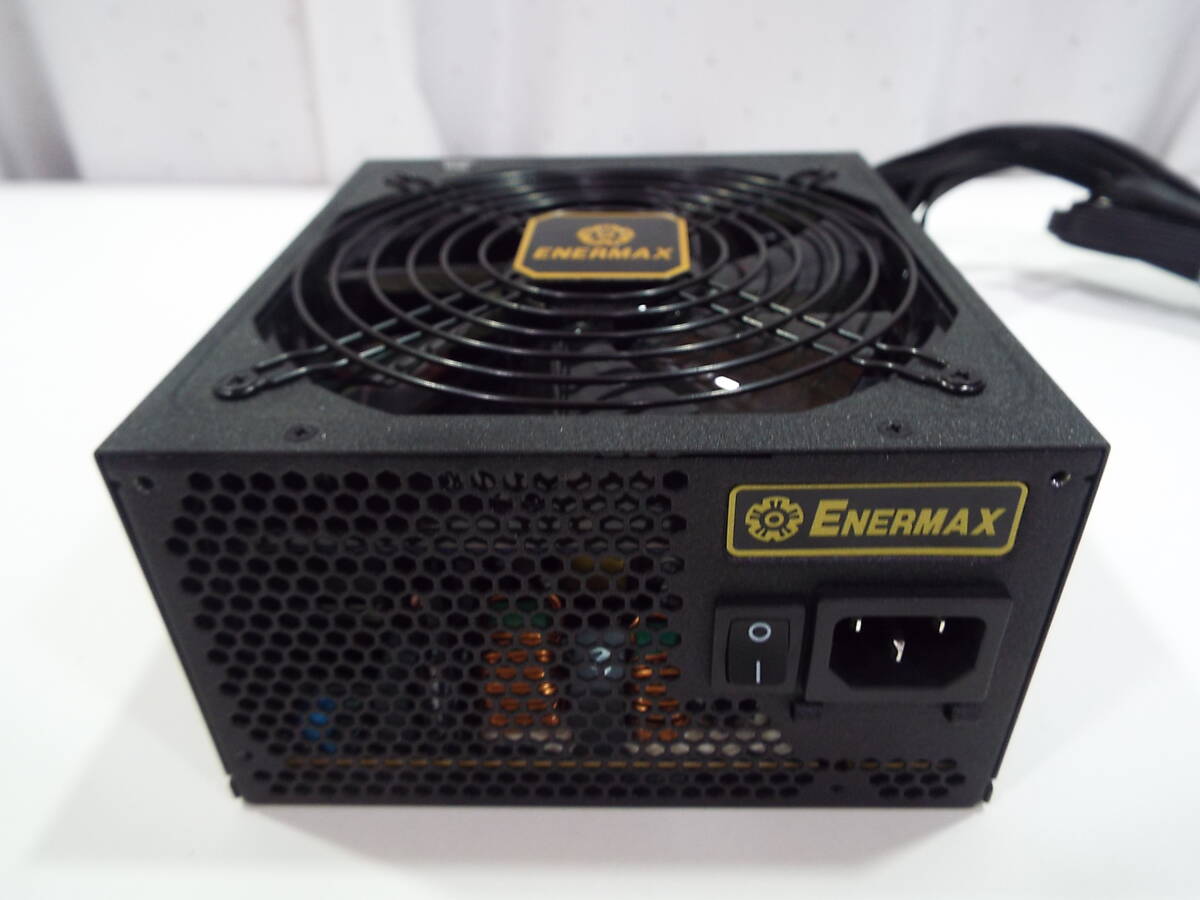 送料無料 ENERMAX Revolution-X't II ERX750AWT 80PLUS GOLD 750w PC電源 ATX電源 セミプラグイン_画像6