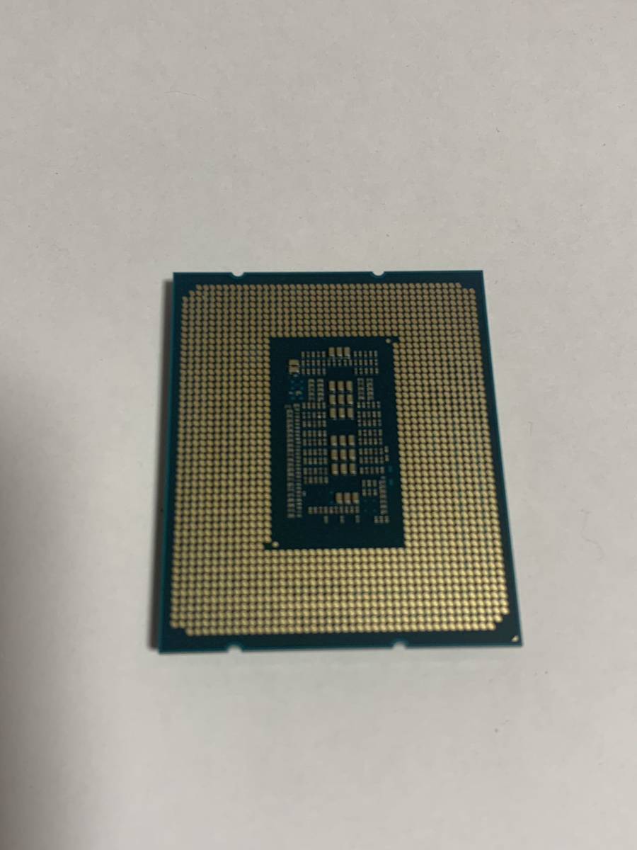 Intel Core i7-12700 ES QXQ4 12C(8+4) /20T 1 2GHz (TB 4 0GHz Intel Core i7-12700 ES QXQ4 12C(8+4) /20T 1 2GHz (TB 4 0GHz