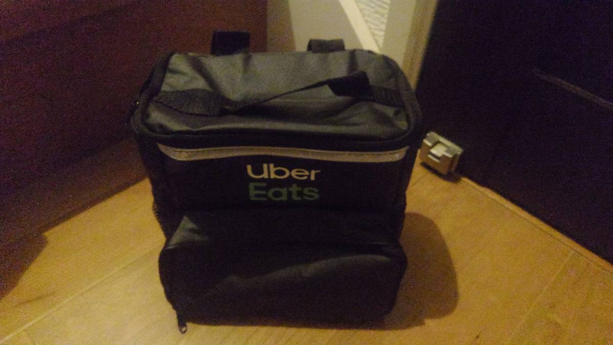 Uber Eatsローソン限定　配達用バック型☆BIG POUCH BOOK ウーバーイーツポーチ_画像2