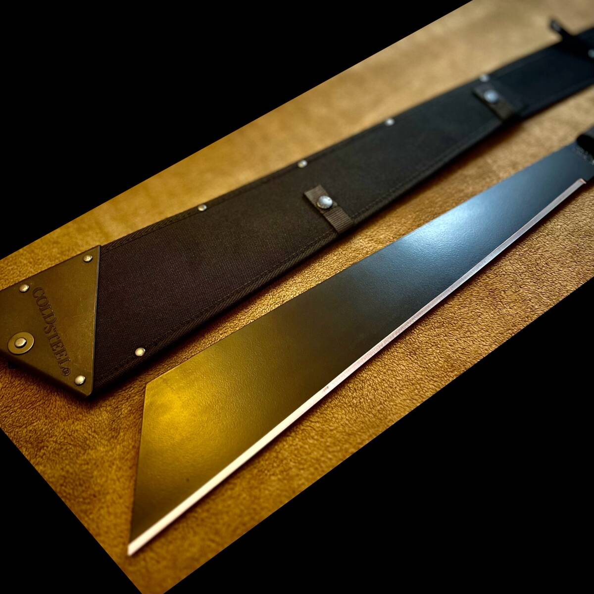 11900円 刃付け処理済み 全長77.5cm 造林大鉈 両手ハンドル 11900円 刃付け処理済み 全長77.5cm 造林大鉈 両手ハンドル