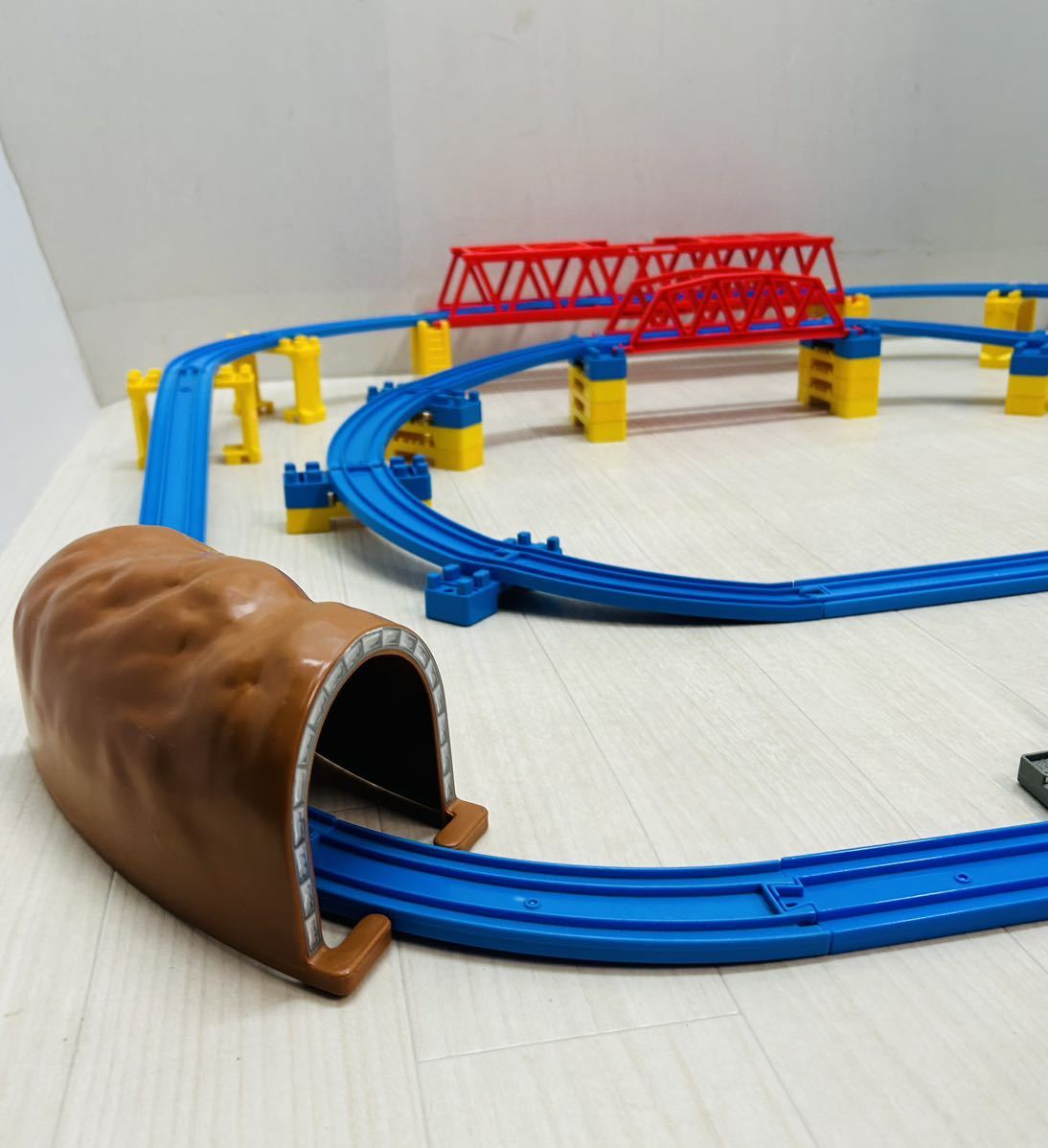 ◯プラレール　内回り外回りレイアウト 踏切　鉄橋　トンネル　レール　セット TOMY◯_画像2