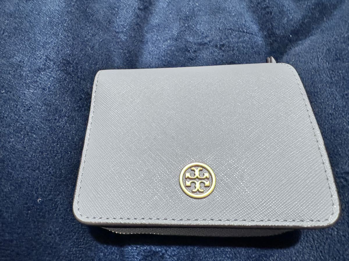 【美品】トリーバーチ Tory Burch 折り畳み財布 サックスブルー_画像1