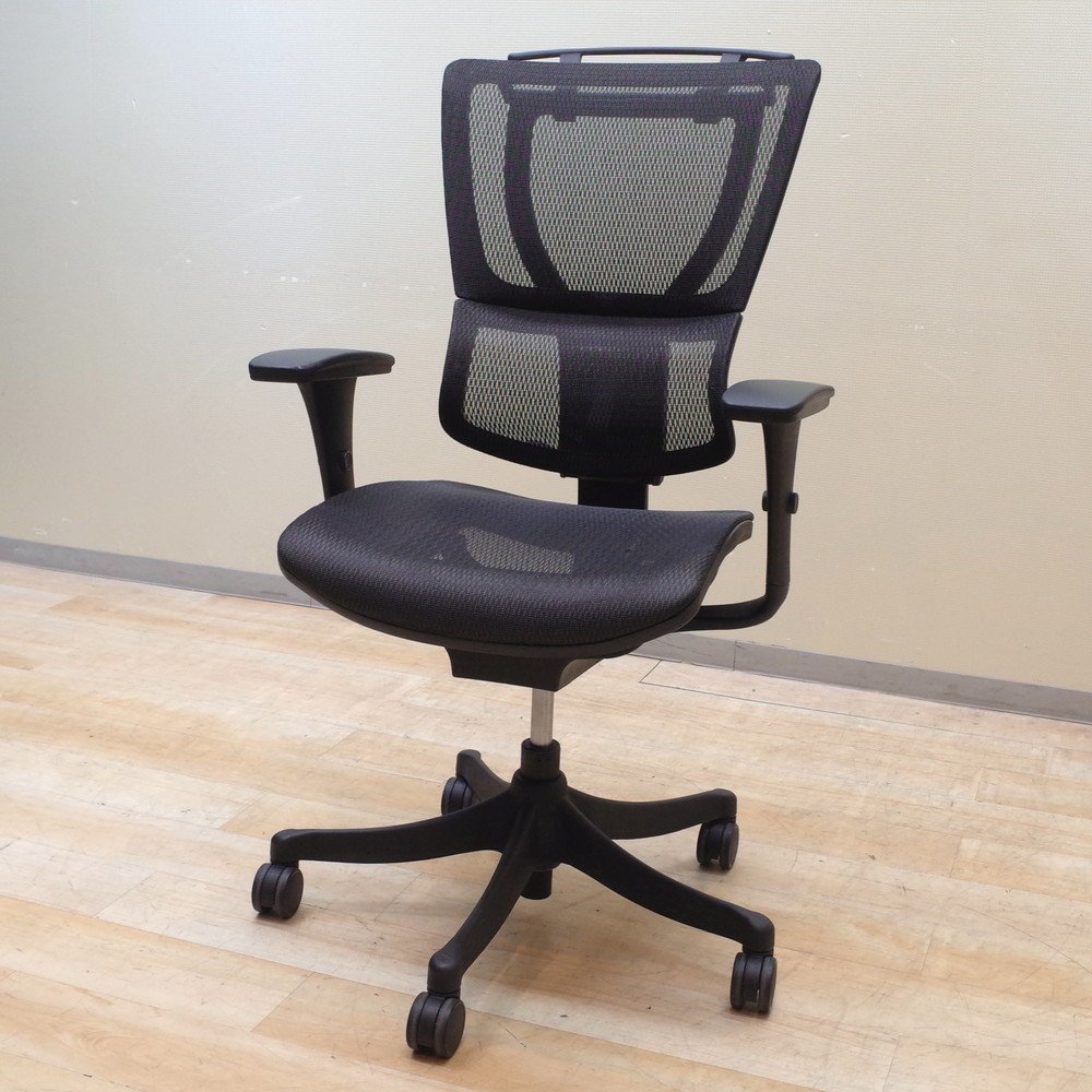 エルゴヒューマン スマート 肘付きオフィスチェア ブラック 事務椅子 パソコンチェア リクライニング メッシュ KK11751-2 中古オフィス家具