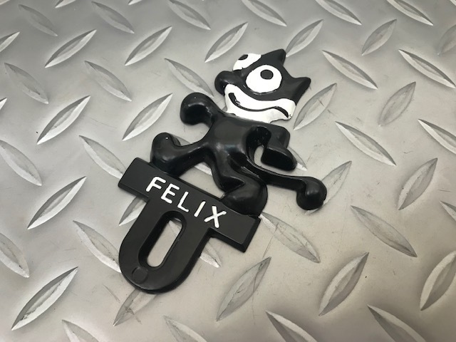 FELIX Felix mascot emblem * Impala / bell air / Caprice / Cadillac / brougham Conti kit etc.. accessory .