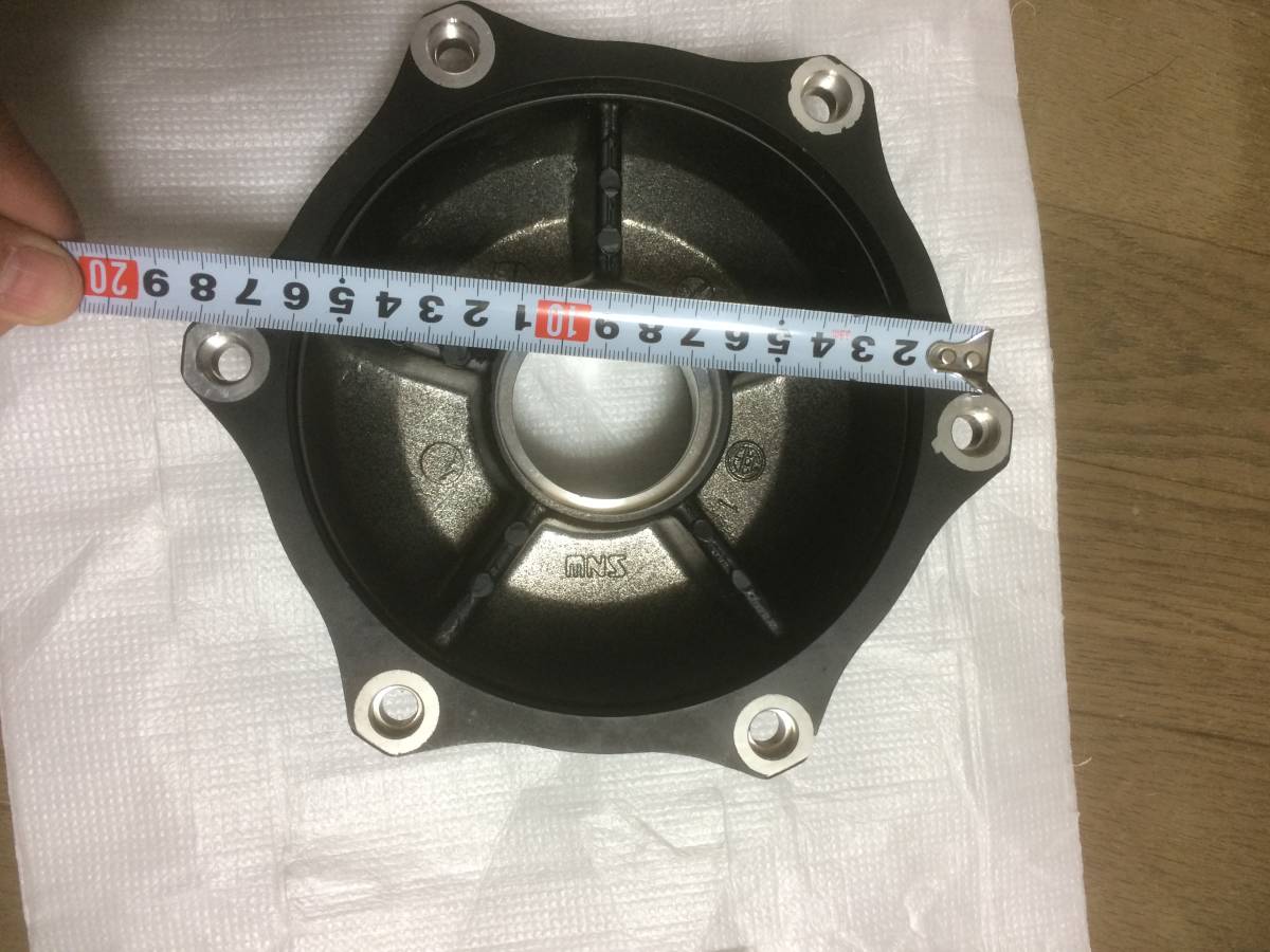  Triumph Daytona T595/ Speed Triple / Sprint ST other wheel hub T2012380 unused 