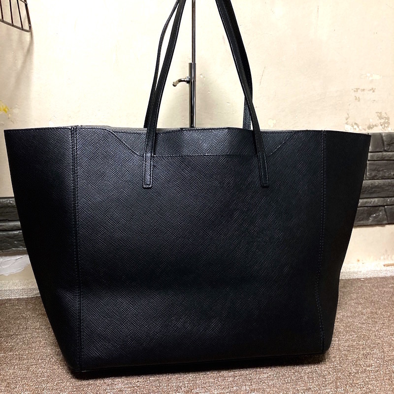 W240206R 美品 FURLA フルラ メンズ トートバッグ 検 ビジネスバッグ ショルダーバッグ ボストン ブリーフケース リュック レザー 革_画像4