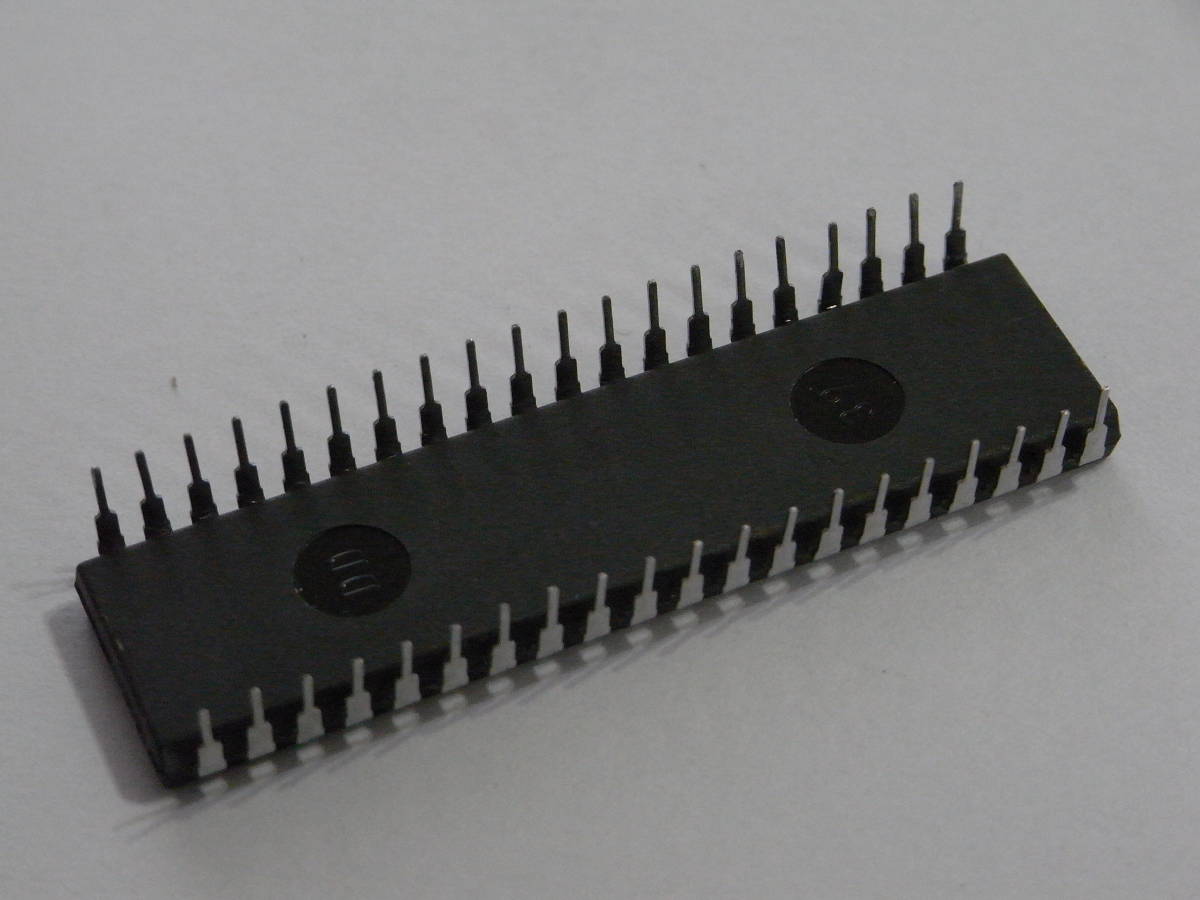 ★日立社製 CPU 希少品 8-Bit Microprocessor HD63C09EP 未使用品 A-236 ★_画像3