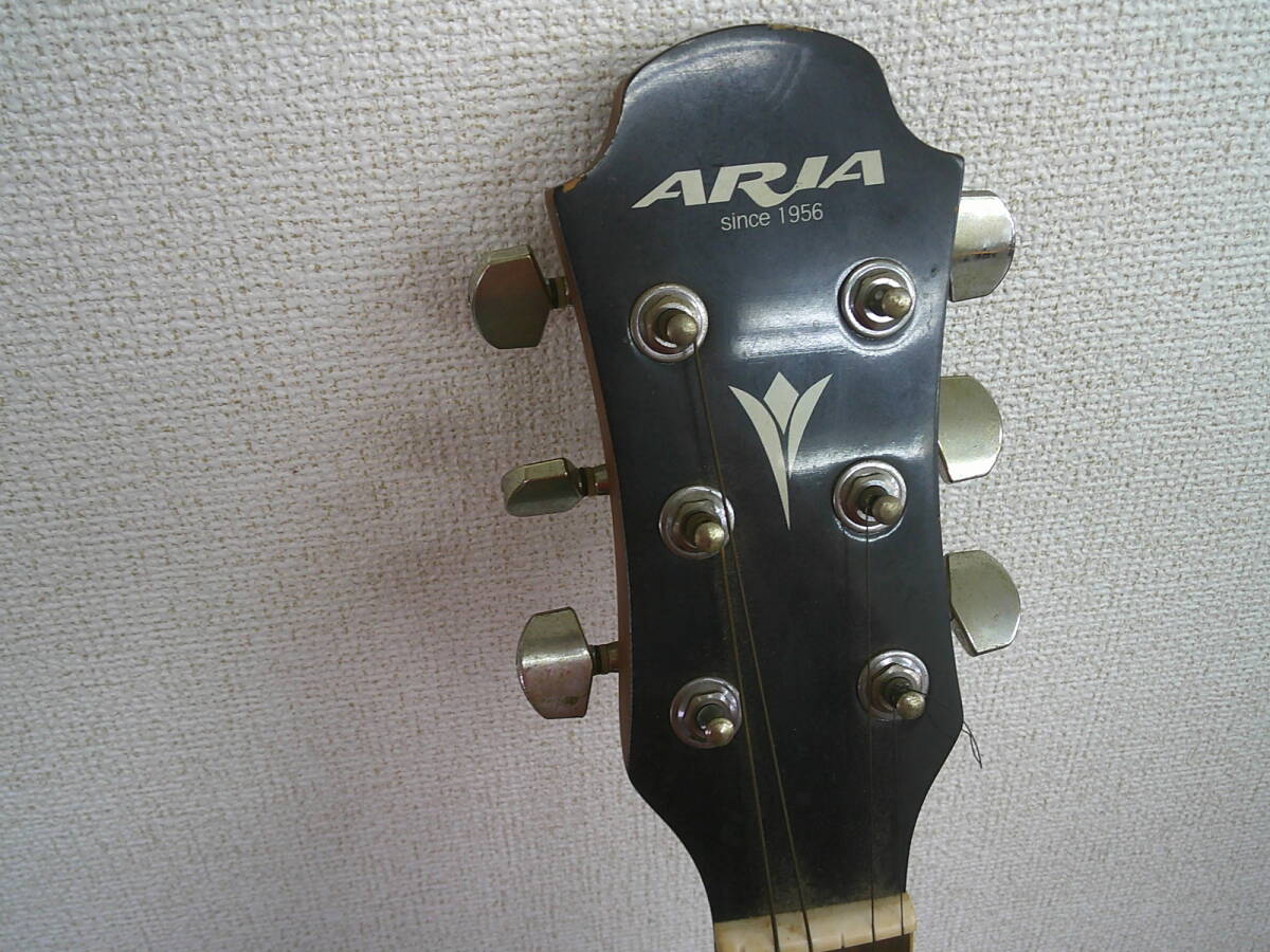 2-143　ARIAアリア　AMB-35　BLS　エレクトリックアコースティックギター　ケース付き　平日のみ直引取可_画像2