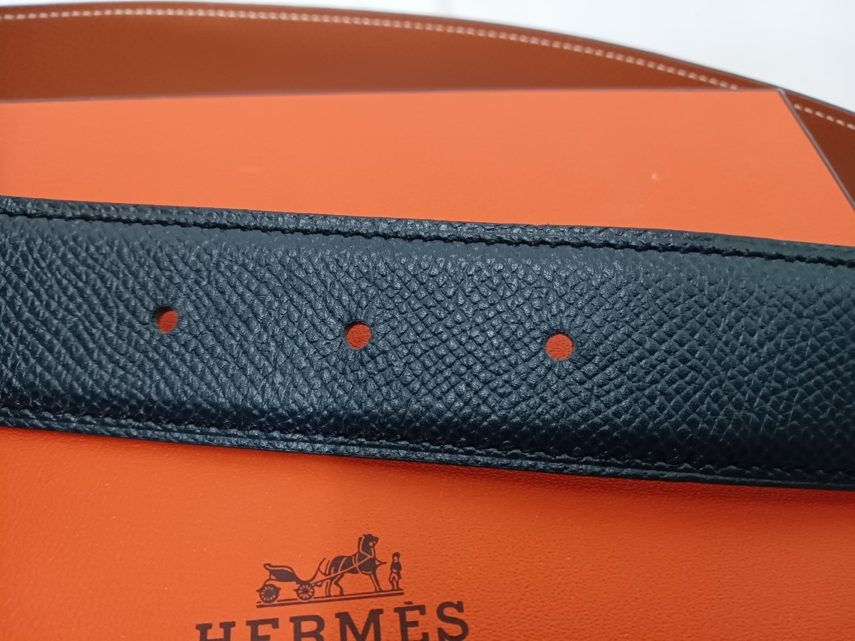 HERMES　エルメス　ベルト　Ｈ金具　紺色　レザー_画像4