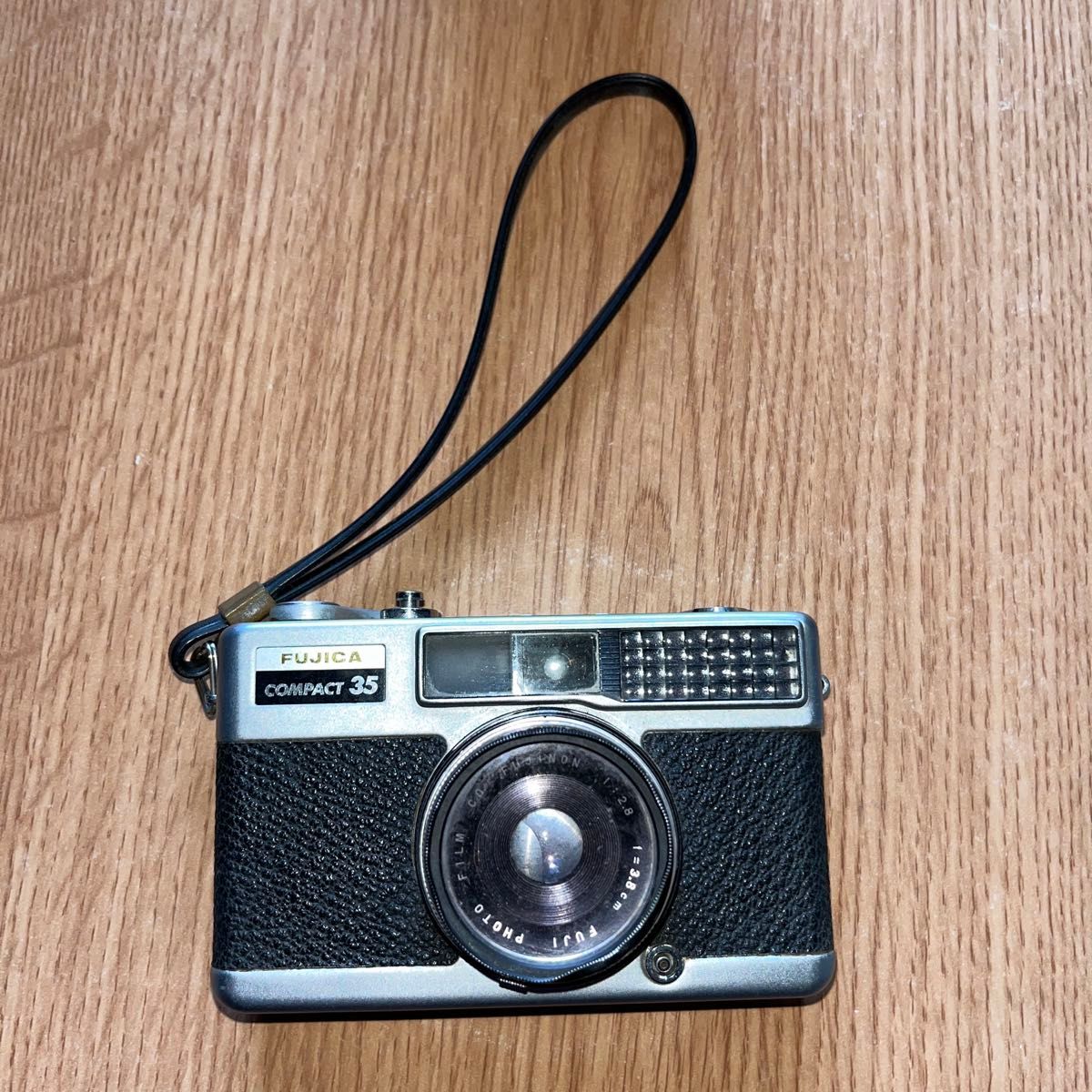 FUJICA コンパクト35 フィルムカメラ ジャンク品