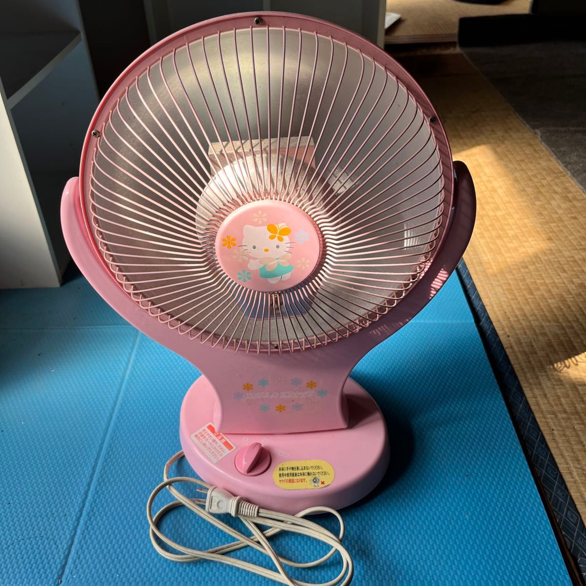 サンリオ ハローキティ ハロゲンヒーター 電気ストーブ|Yahoo サンリオ ハローキティ ハロゲンヒーター 電気ストーブ|Yahoo