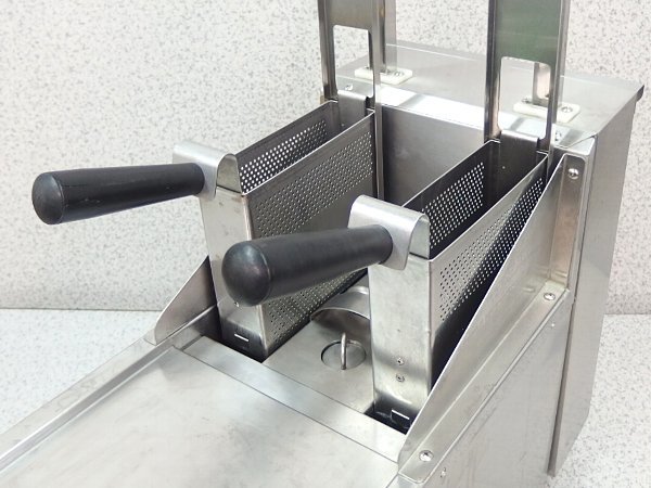 □※ 【セール価格にて販売中!】 日本洗浄機 サニクック 茹で麺機 □※ 【セール価格にて販売中!】 日本洗浄機 サニクック 茹で麺機