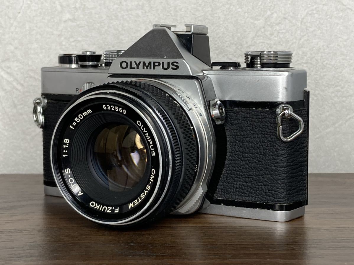 Y259【カメラケース付き】 オリンパス OLYMPUS OM-1 + OM-SYSTEM F.ZUIKO AUTO-S 50mm F1.8 フィルムカメラ 単焦点レンズ マニュアル_画像3