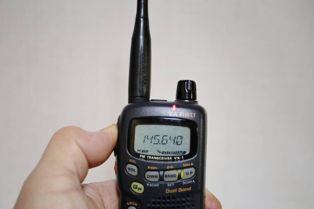 雷*丸様 ヤエスYAESU VX-1 FMトランシーバー Yahoo!オークション - YAESU ヤエス VX-1 超コンパクト