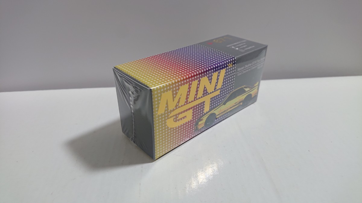 未開封 東京オートサロン 2024 限定 MINI GT トップシークレット スカイライン GT-R VR32 Top Secret Gold Chrome MGT00671-R 1/64の画像2