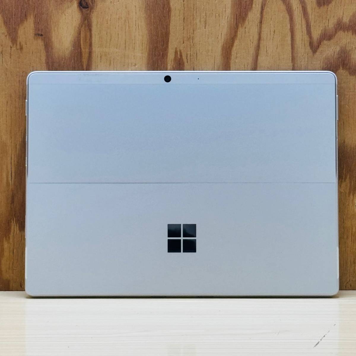 美品◆ジャンク◆Microsoft Surface Pro 8◆LTE対応◆Core i5-1135G7◆メモリ8GB◆ストーレジ欠品_画像2