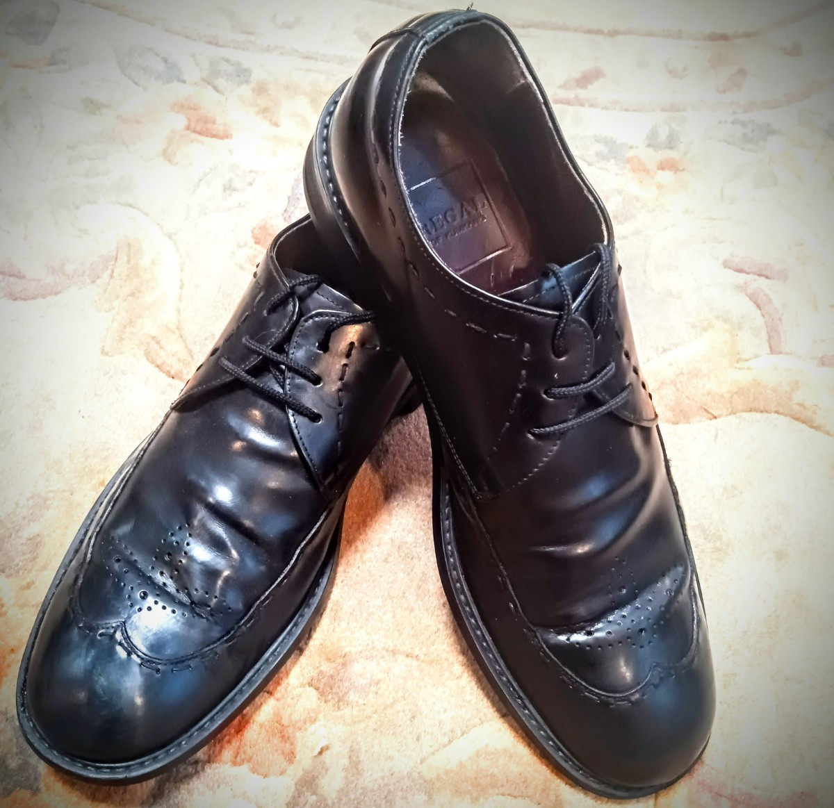 貴重品 美品　リーガル ドレスシューズ　他とは かぶらない センスのいいデザインと風格のある革靴ですサイズ:26.5cm色:ブラック