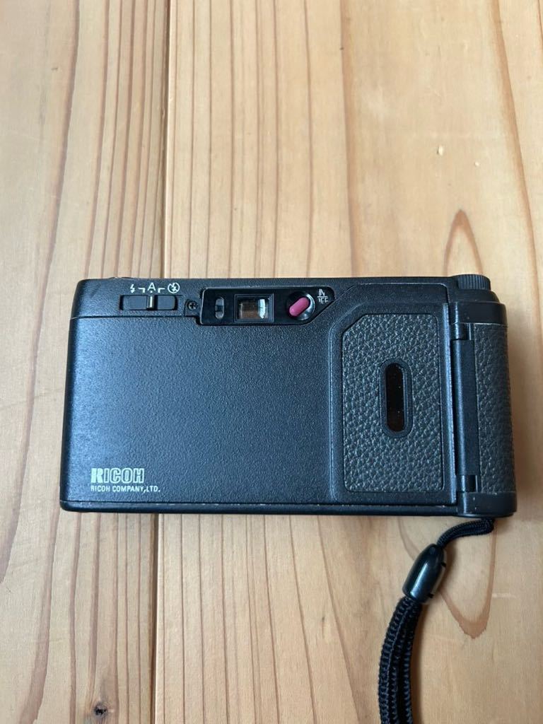 GR1 RICOH コンパクトフィルムカメラ リコー 液晶画面不良　ジャンク品　_画像2