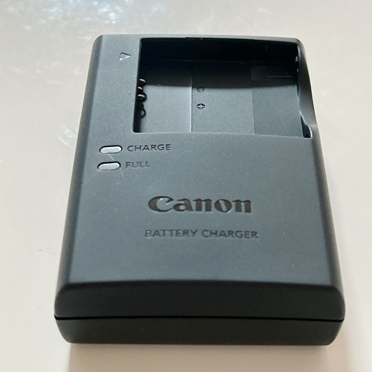 Canon バッテリーチャージャー CB-2LF
