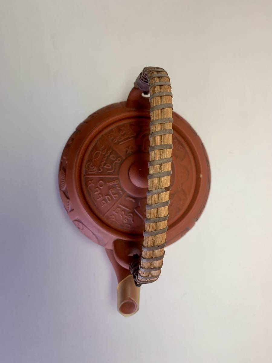 未使用 大きな急須 17×22×20cm  古代柄 エジプト柄 陶器の画像5